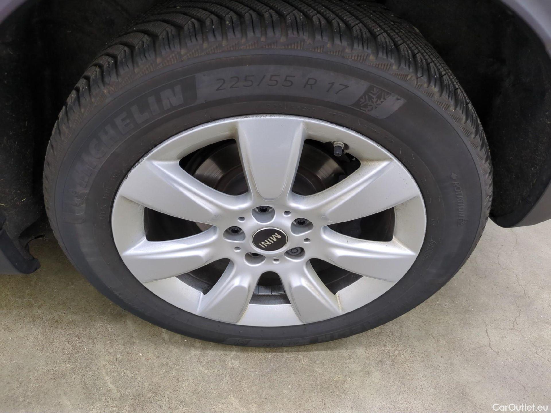  Mini  Countryman MINI  / 2020 / 5P / Crossover Cooper Essential 136 ch BVA7 #9