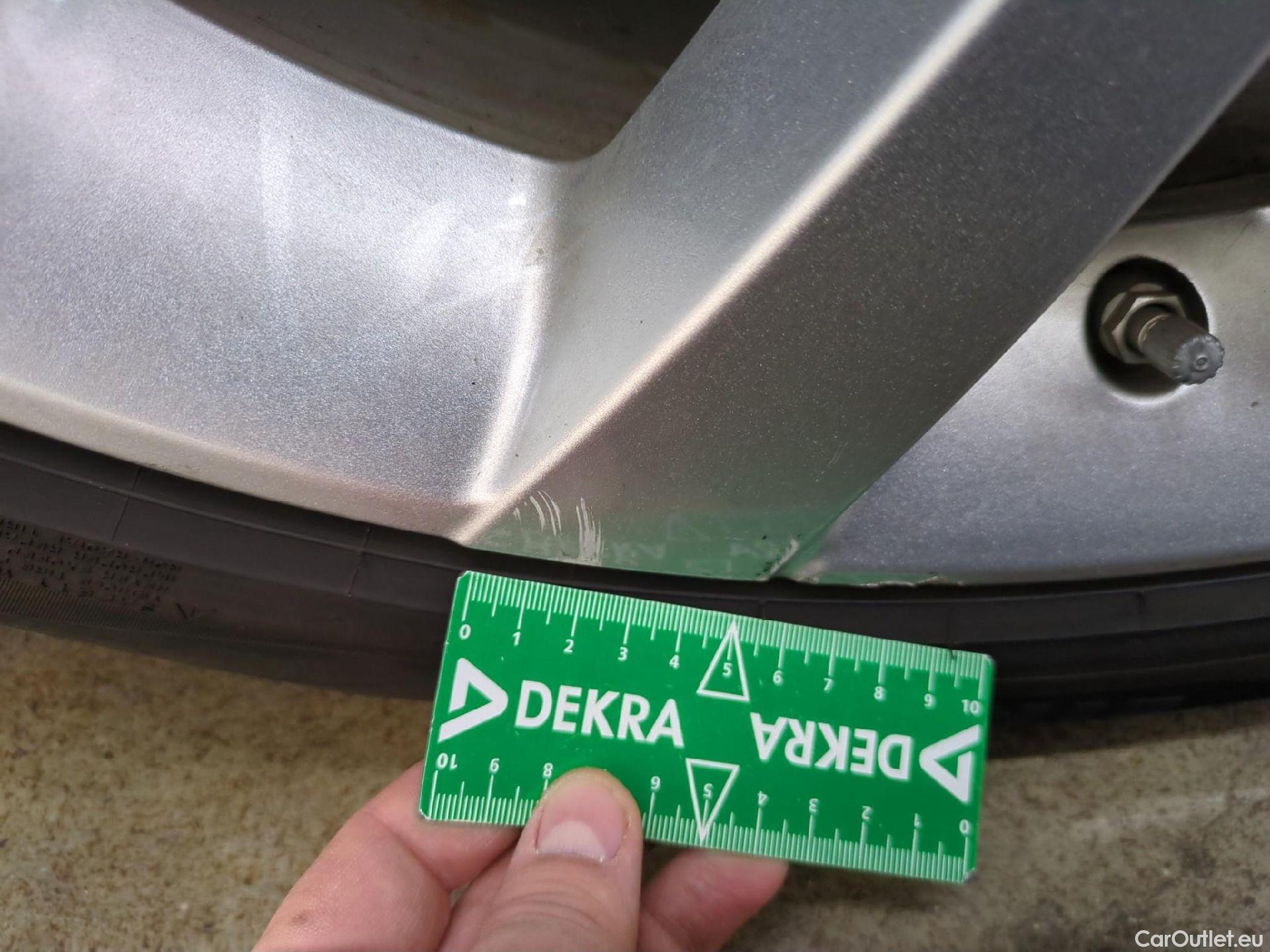  Land Rover  Range Rover Evoque LAND ROVER  / 2018 / 5P / SUV 1.5 P300e PHEV BVA 4WD SE #13