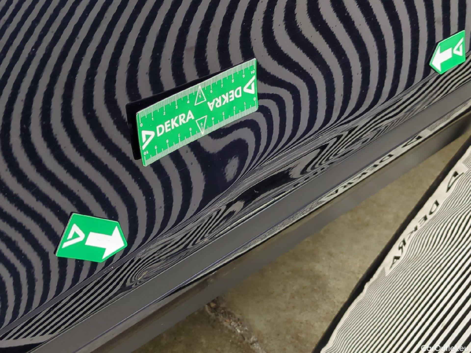  Land Rover  Range Rover Evoque LAND ROVER  / 2018 / 5P / SUV 1.5 P300e PHEV BVA 4WD SE #39