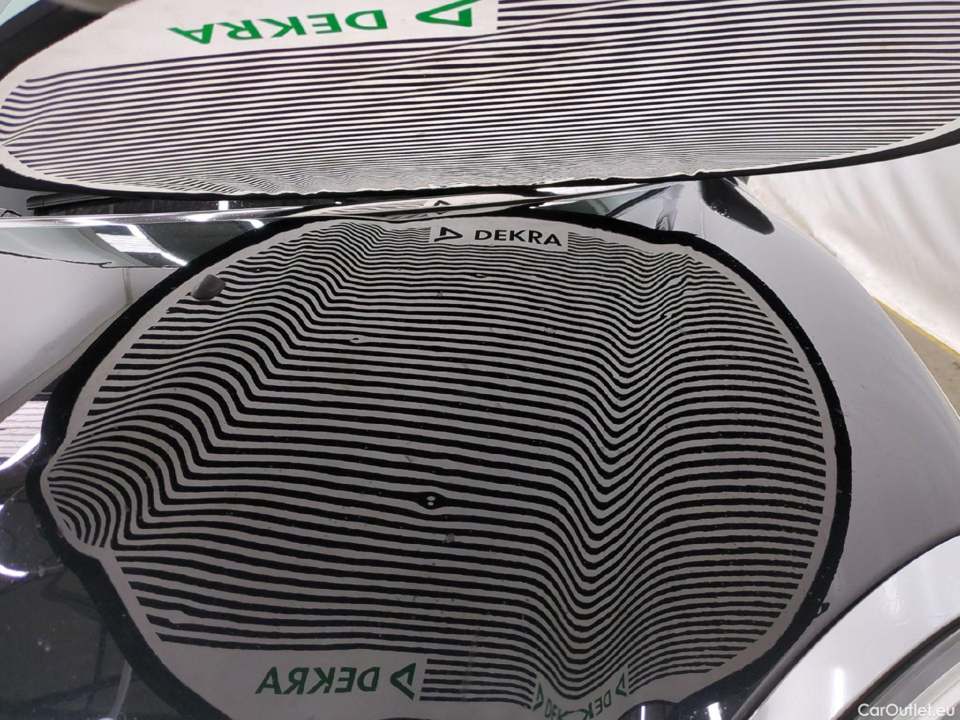  Mini  Countryman MINI  / 2020 / 5P / Crossover Cooper Essential 136 ch BVA7 #34