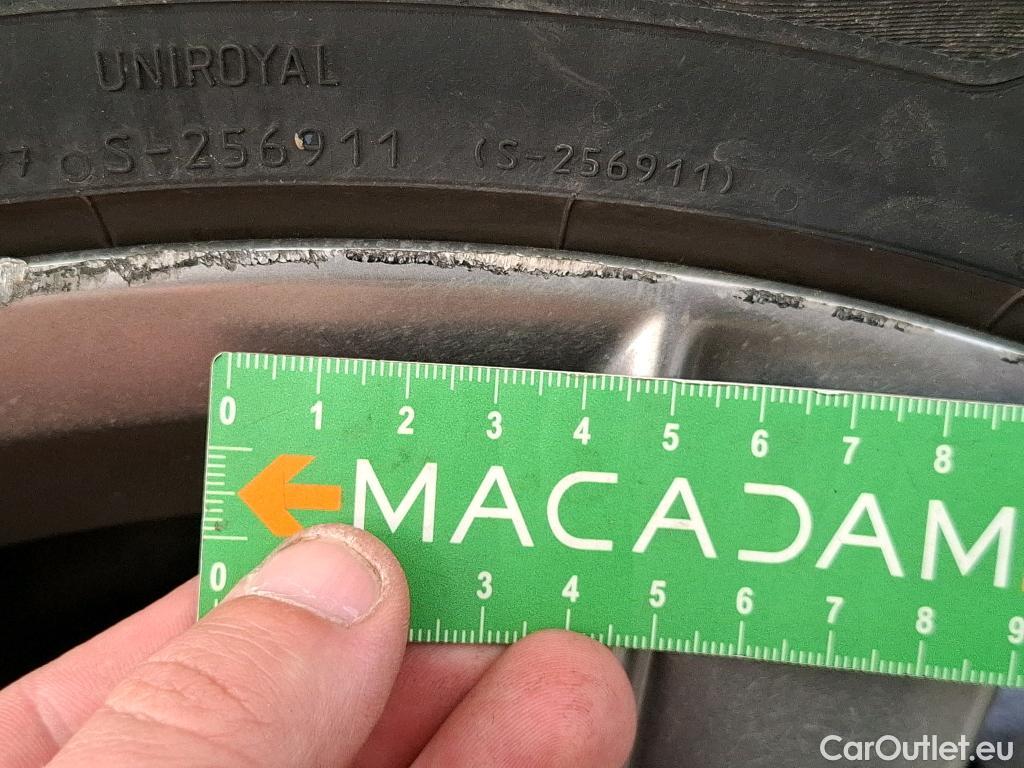  Land Rover  Discovery MAZDA Mazda6 / 2018 / 4P / Berline 2.2L Skyactiv-D 184 BVA Takumi #34