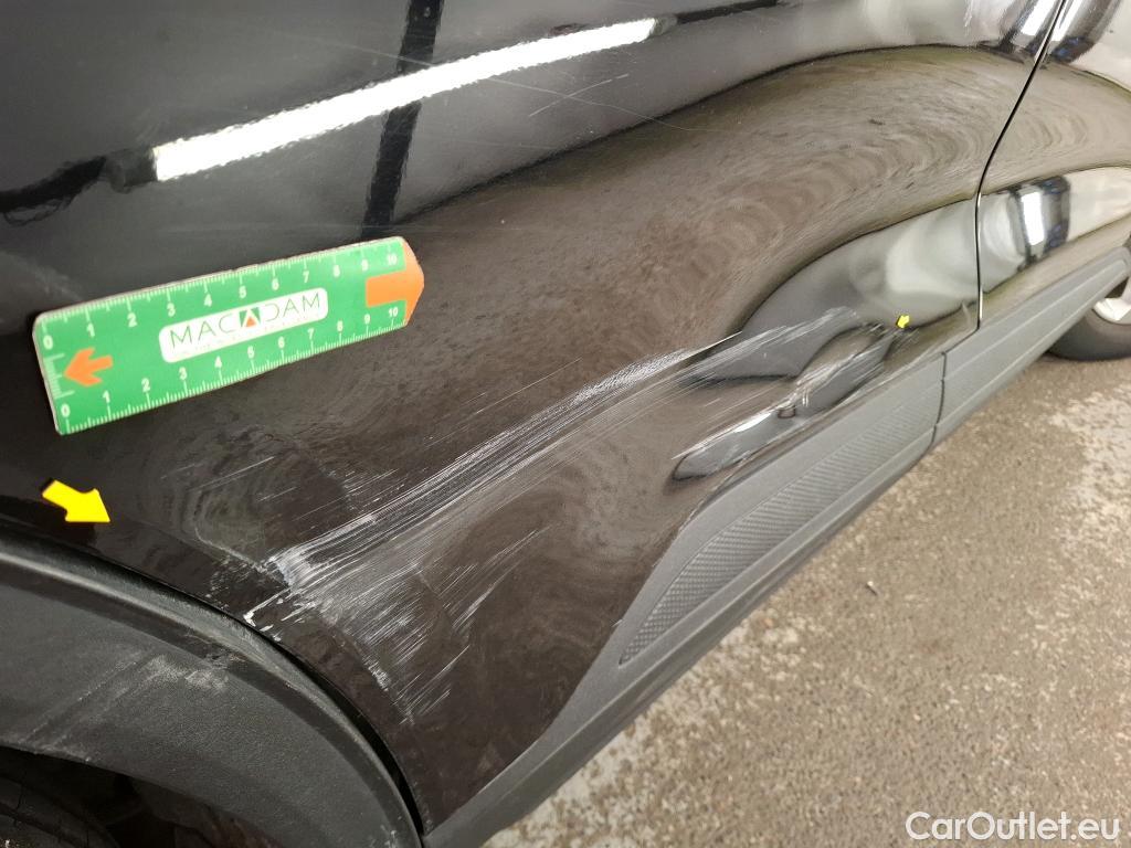  Ford  Kuga FORD  / 2019 / 5P / SUV 2.5 190 hybrid Flexifuel Pshift Titanium #2