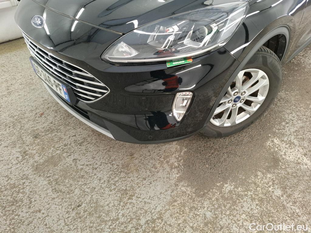  Ford  Kuga FORD  / 2019 / 5P / SUV 2.5 190 hybrid Flexifuel Pshift Titanium #6