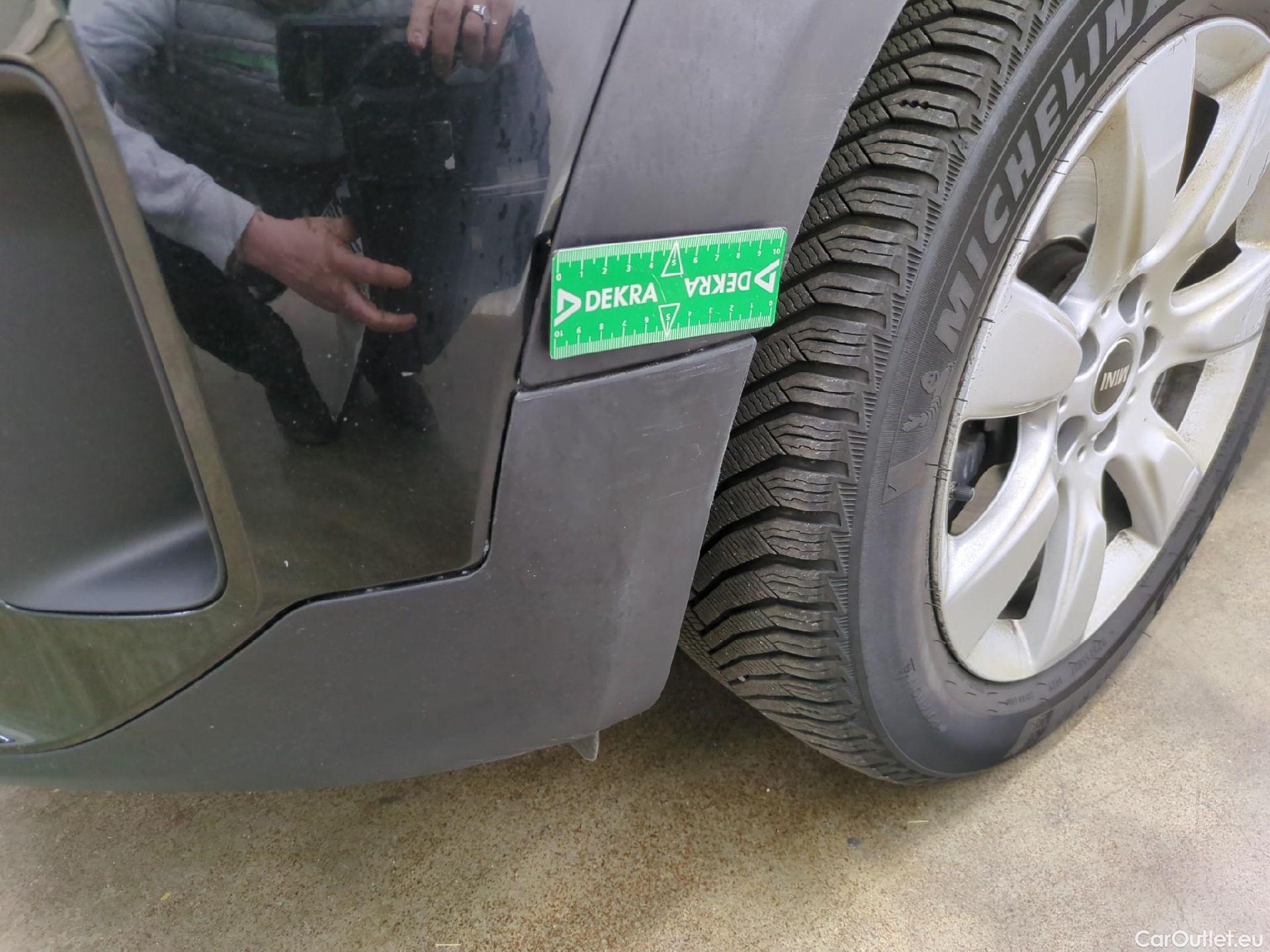  Mini  Countryman MINI  / 2020 / 5P / Crossover Cooper Essential 136 ch BVA7 #36