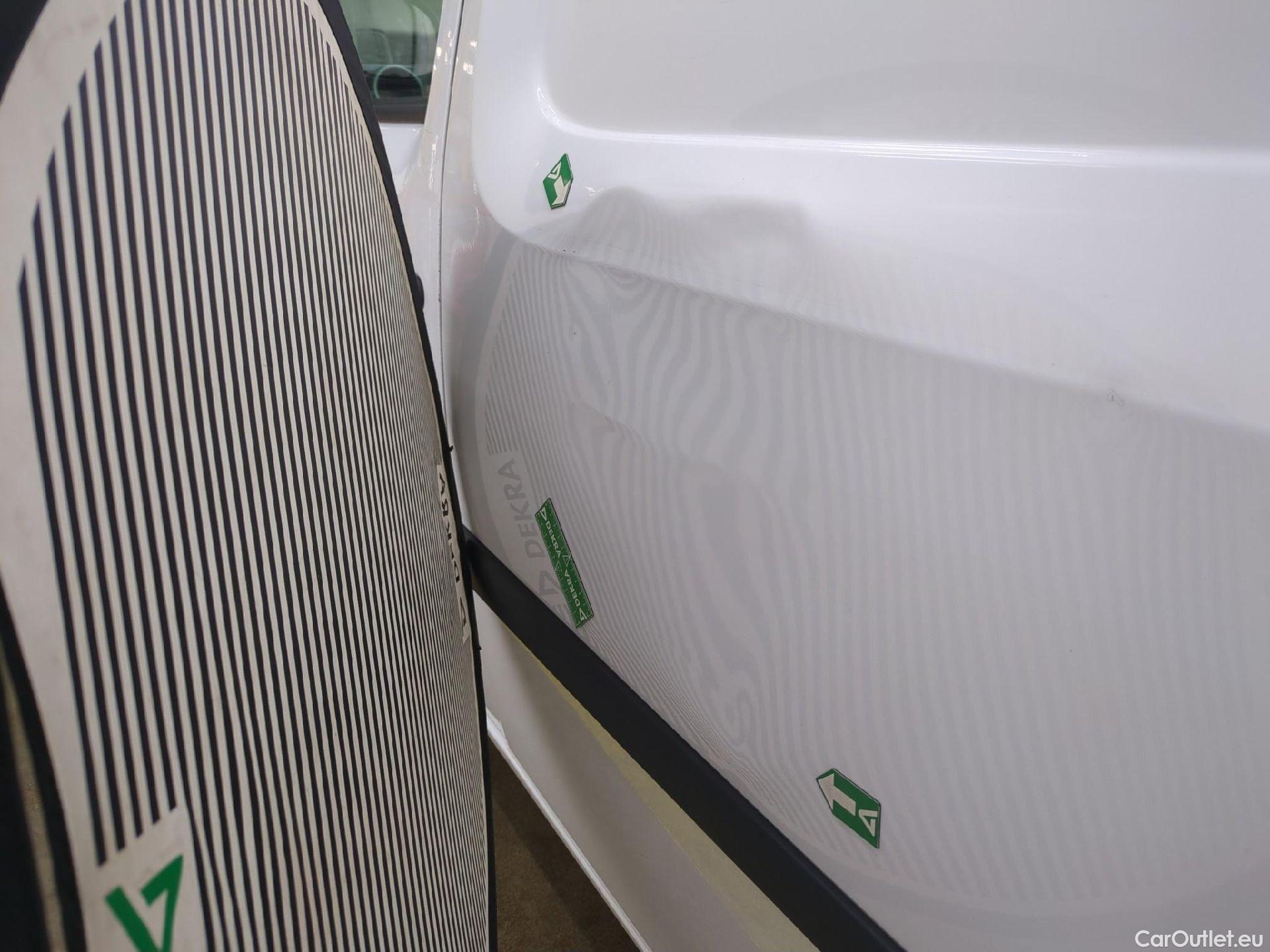  Renault  Kangoo  II Express Grand Confort (L1) 1.5 dCi 95CV BVM6 E6dT #31