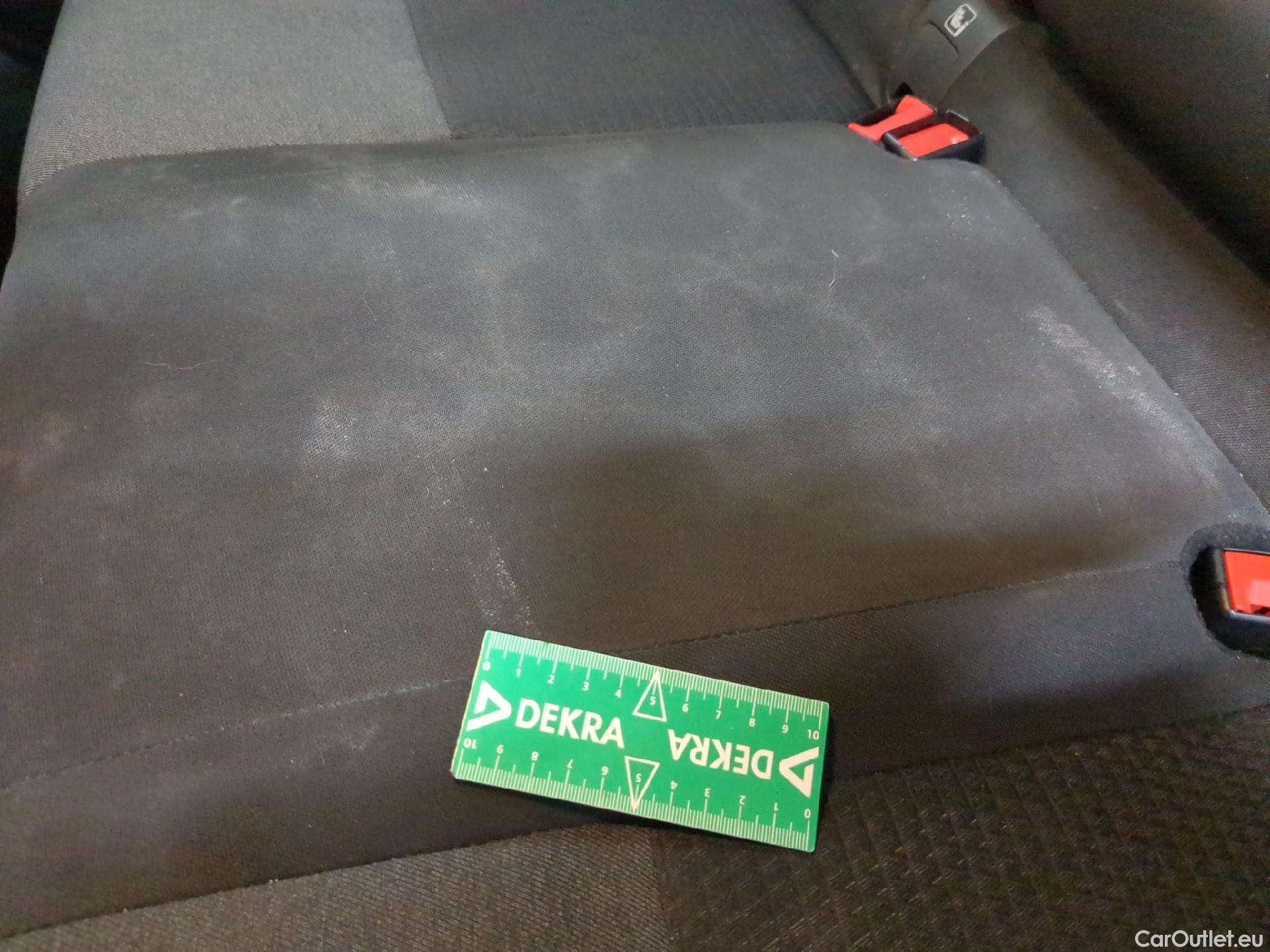  Nissan  Qashqai NISSAN  / 2021 / 5P / Crossover 1.3 MHEV 158ch Xtronic N-Style(SP) #3