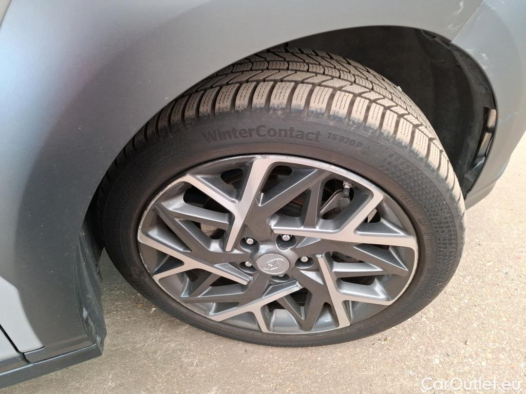  Hyundai  Konna HYUNDAI Kona / 2020 / 5P / SUV 1.6 HYBRID 141 EXECUTIVE HEV #23