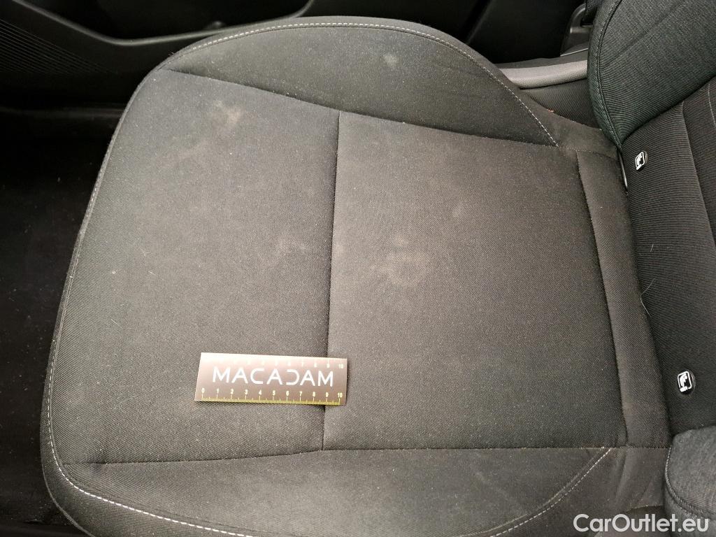  Renault  Captur  II Business 1.6 E-TECH Plug-in 160CV BVA6 E6d #13