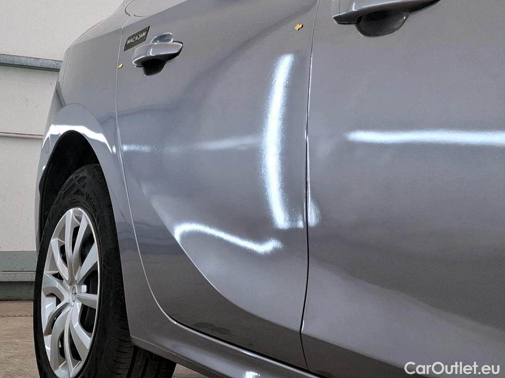  Opel  Corsa  F Edition Business 1.2 75CV BVM5 E6d #17