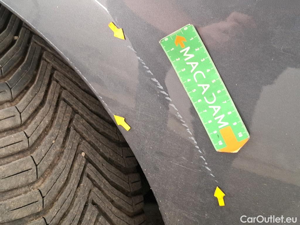  Land Rover  Discovery MAZDA Mazda6 / 2018 / 4P / Berline 2.2L Skyactiv-D 184 BVA Takumi #17