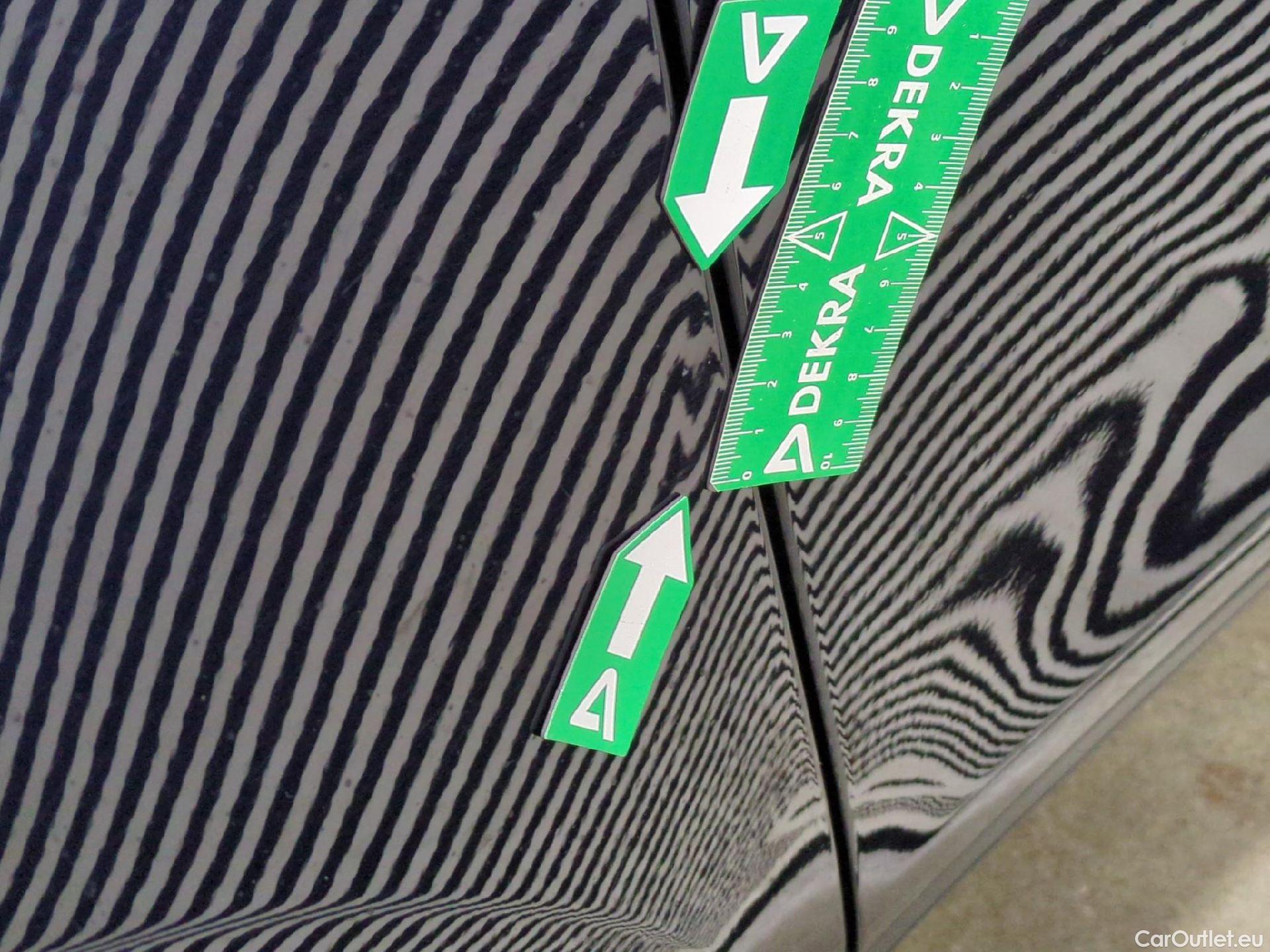  Land Rover  Range Rover Evoque LAND ROVER  / 2018 / 5P / SUV 1.5 P300e PHEV BVA 4WD SE #36