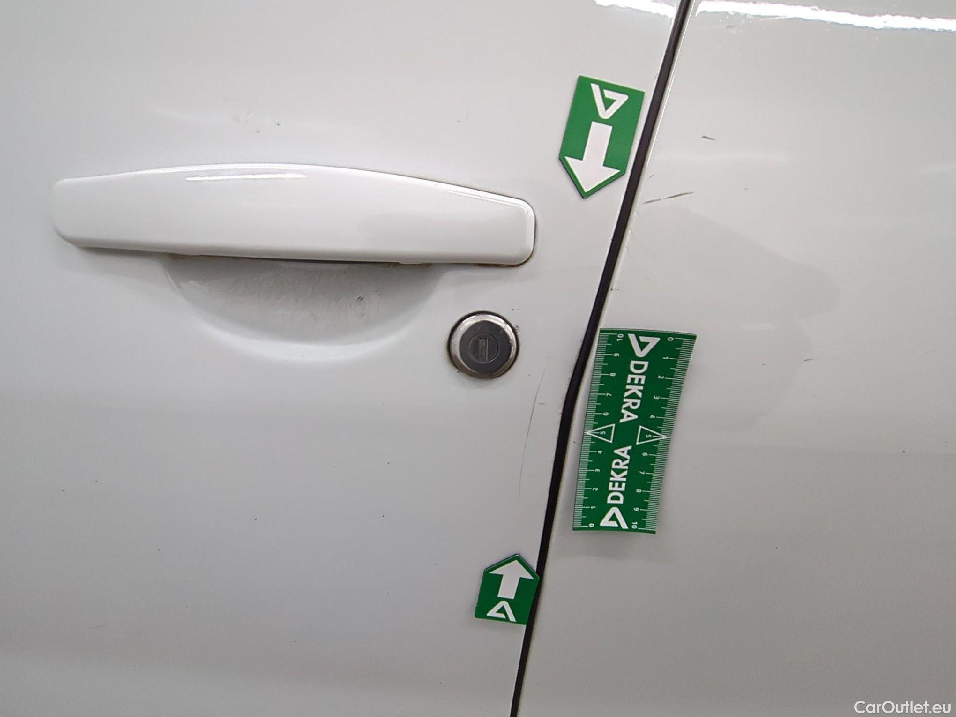  Dacia  Duster  I SL Black Touch 4x4 1.5 dCi 110CV BVM6 E6 #14