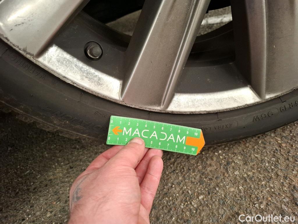  Land Rover  Discovery MAZDA Mazda6 / 2018 / 4P / Berline 2.2L Skyactiv-D 184 BVA Takumi #56