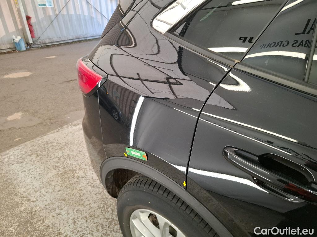  Ford  Kuga FORD  / 2019 / 5P / SUV 2.5 190 hybrid Flexifuel Pshift Titanium #4