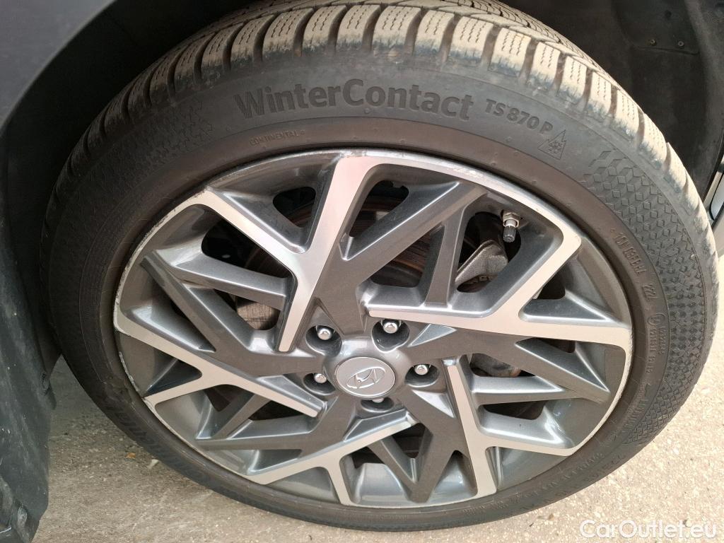  Hyundai  Konna HYUNDAI Kona / 2020 / 5P / SUV 1.6 HYBRID 141 EXECUTIVE HEV #24