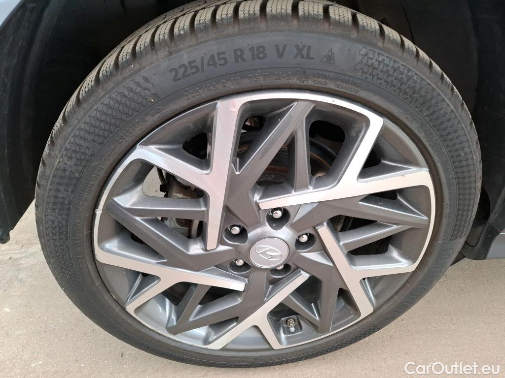  Hyundai  Konna HYUNDAI Kona / 2020 / 5P / SUV 1.6 HYBRID 141 EXECUTIVE HEV #39