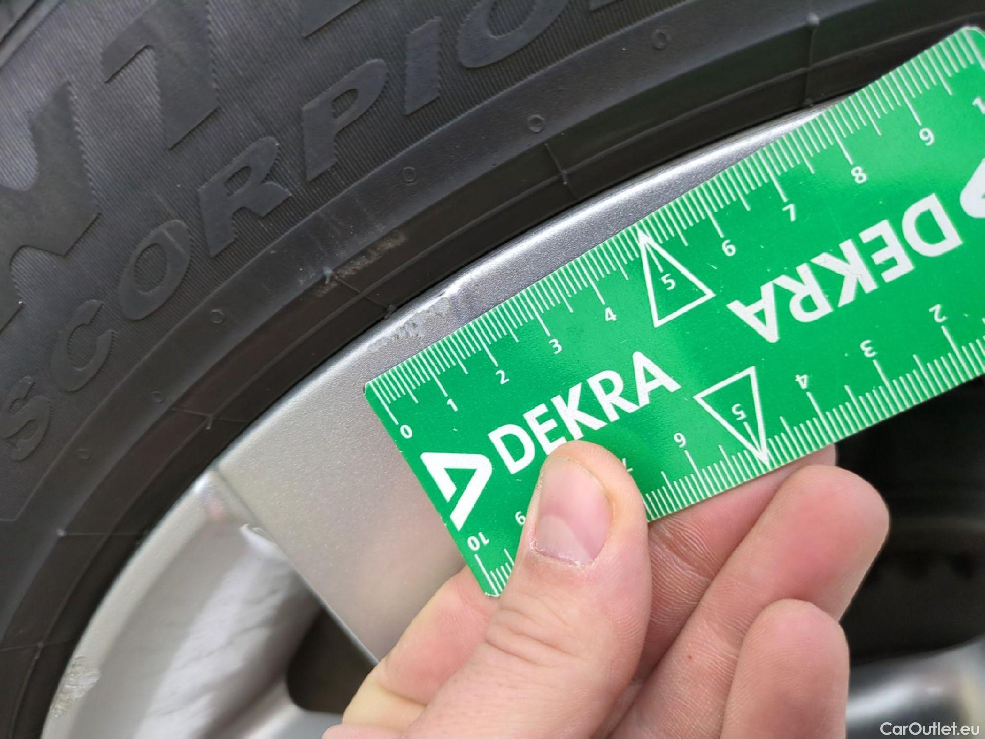  Land Rover  Range Rover Evoque LAND ROVER  / 2018 / 5P / SUV 1.5 P300e PHEV BVA 4WD SE #22