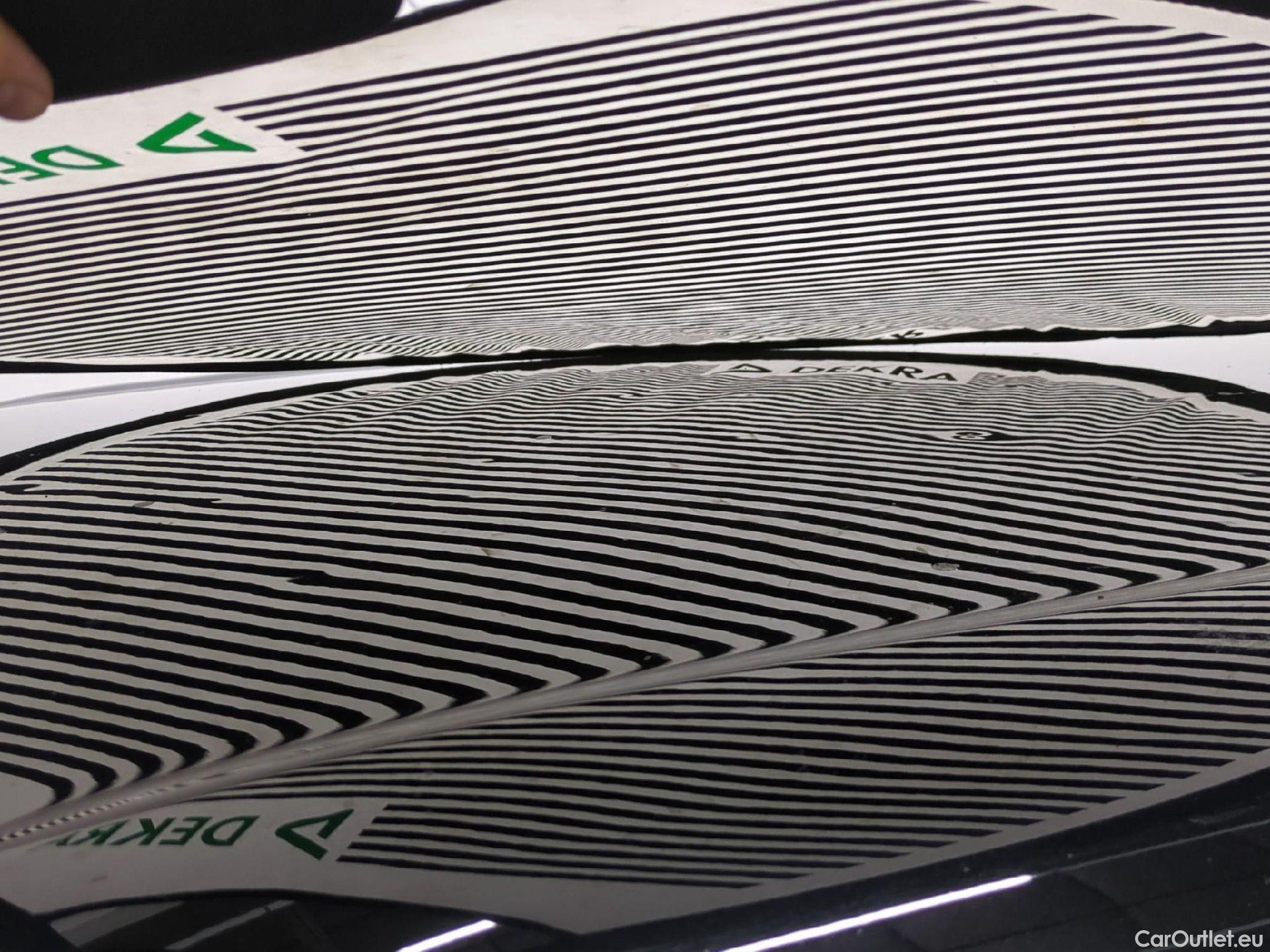  Mini  Countryman MINI  / 2020 / 5P / Crossover Cooper Essential 136 ch BVA7 #18