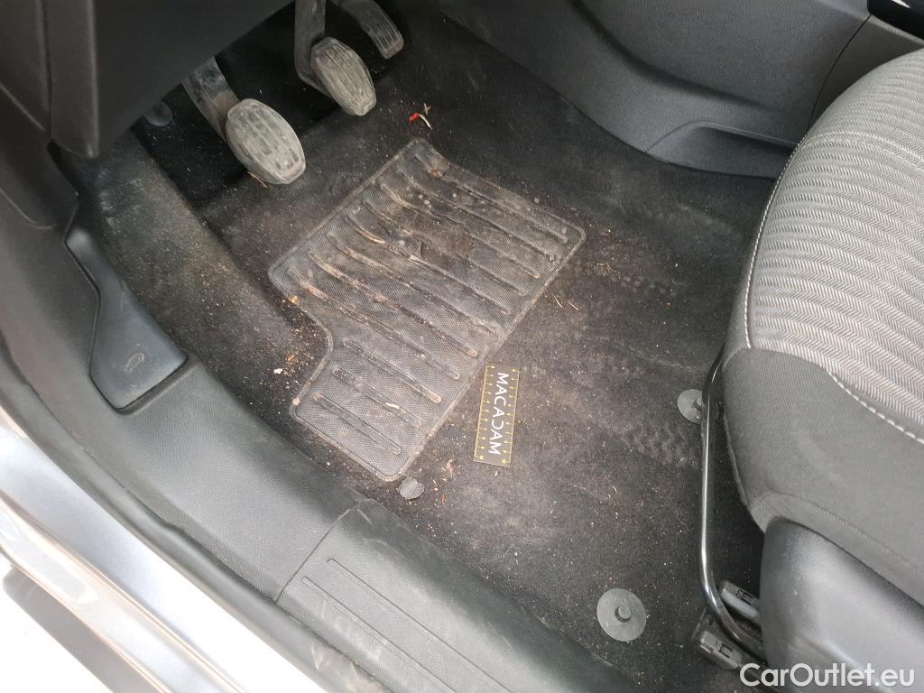  Opel  Corsa  F Edition Business 1.2 75CV BVM5 E6d #1