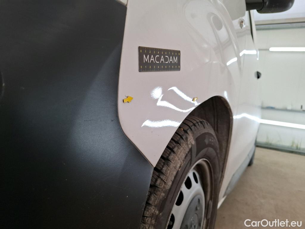  Peugeot  Expert PEUGEOT  / 2016 / 4P / Fourgon tôlé 1.5 BLUEHDI 120 S&S STANDARD PREMIUM #17