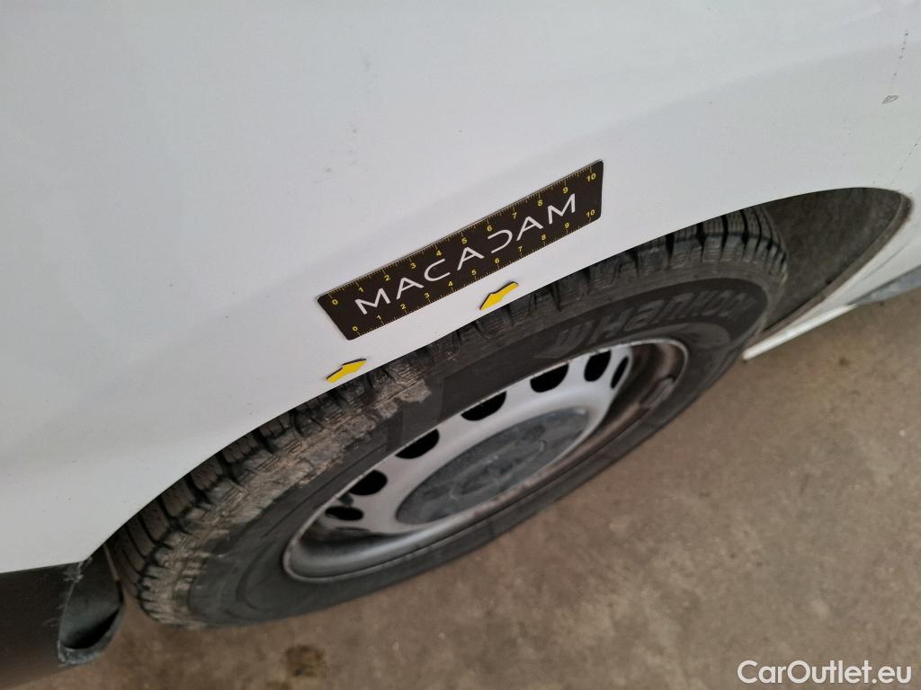  Peugeot  Expert PEUGEOT  / 2016 / 4P / Fourgon tôlé 1.5 BLUEHDI 120 S&S STANDARD PREMIUM #18