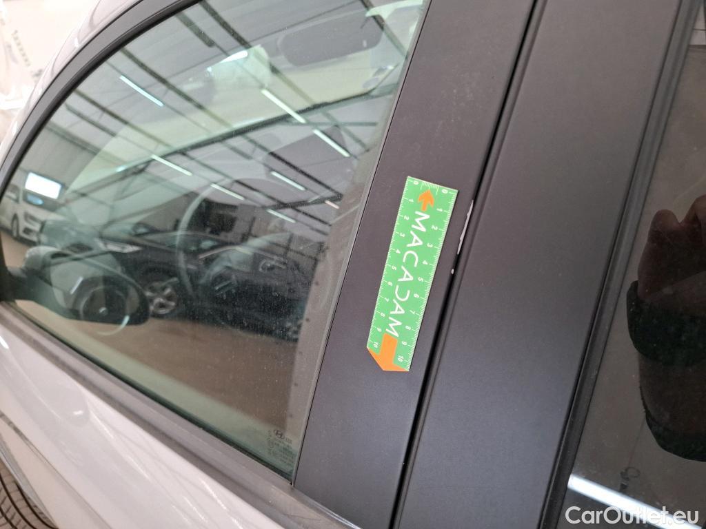  Hyundai  Konna HYUNDAI Kona / 2020 / 5P / SUV 1.6 HYBRID 141 EXECUTIVE HEV #53