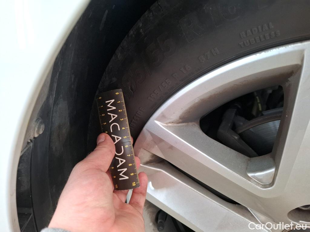  Renault  Clio  V Business 1.0 TCe 100CV BVM5 E6dT #11