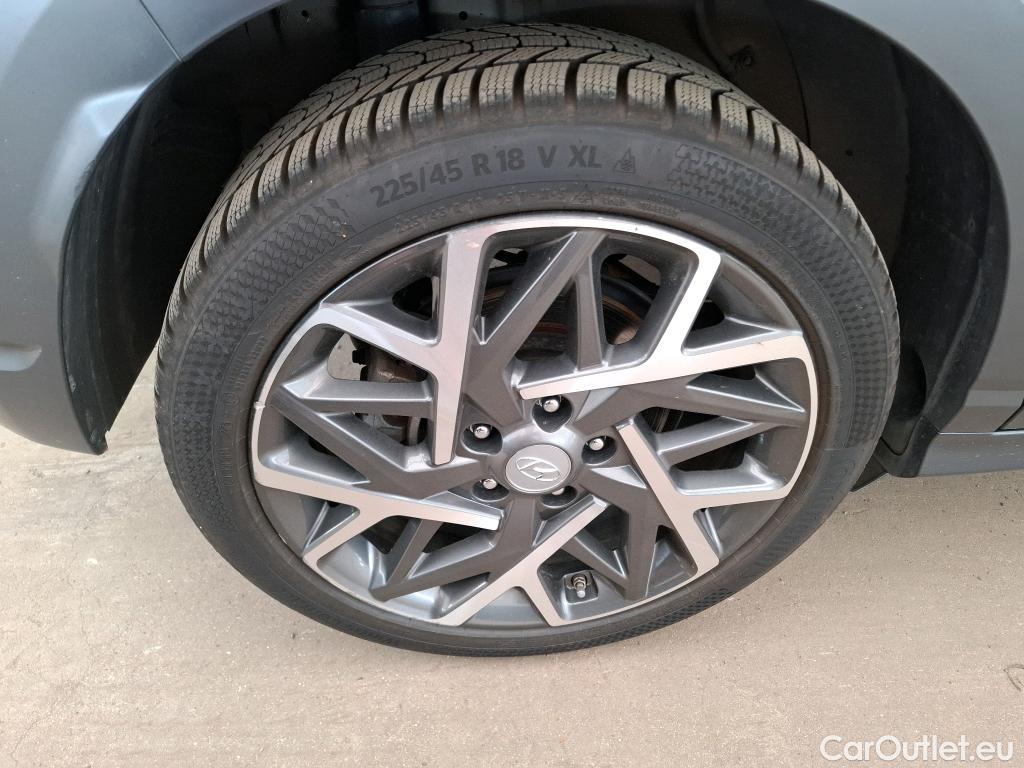  Hyundai  Konna HYUNDAI Kona / 2020 / 5P / SUV 1.6 HYBRID 141 EXECUTIVE HEV #38