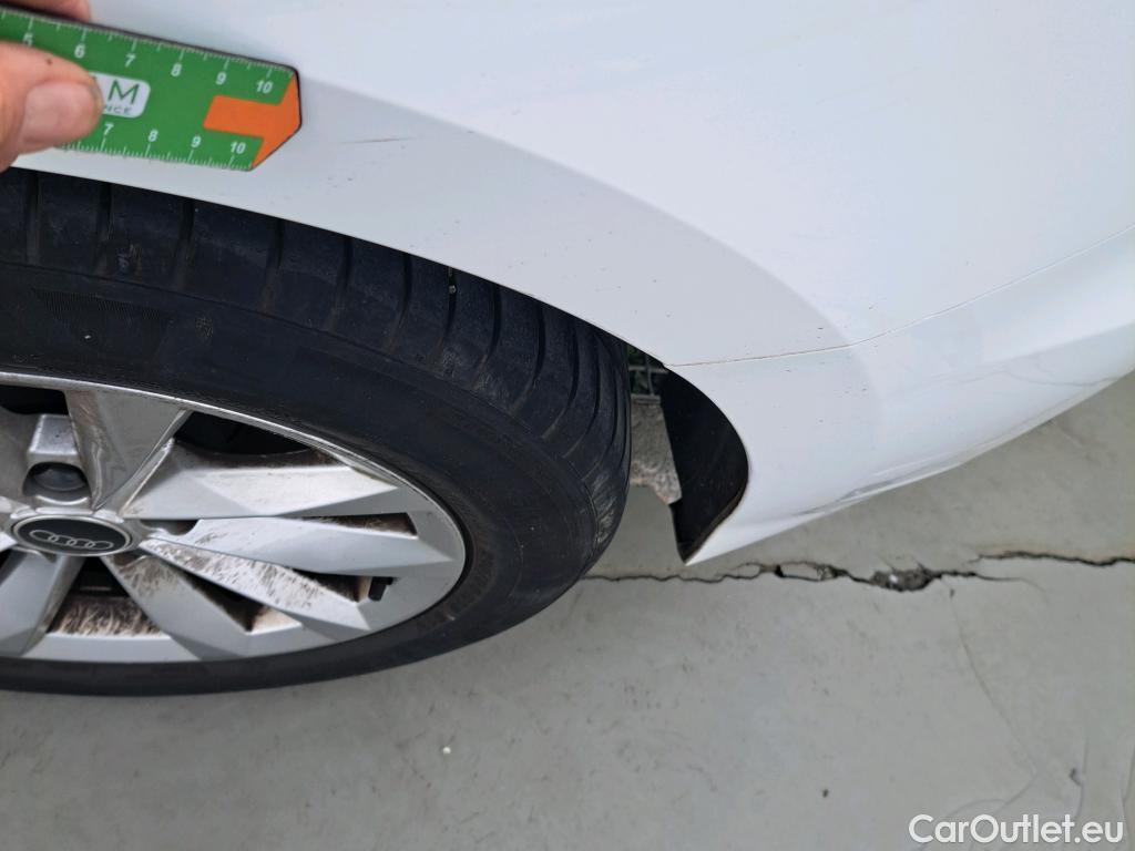  Audi  A3 AUDI  / 2020 / 5P / berlina con portón Sportback 30 TDI 85kW (116CV) #29