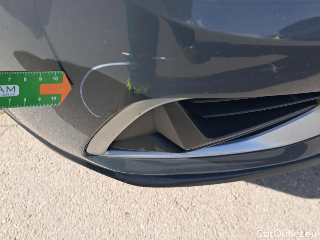  Audi  Q3 AUDI  / 2018 / 5P / todoterreno 40 TFSI 140kW S tronic Quattro Advanced #10