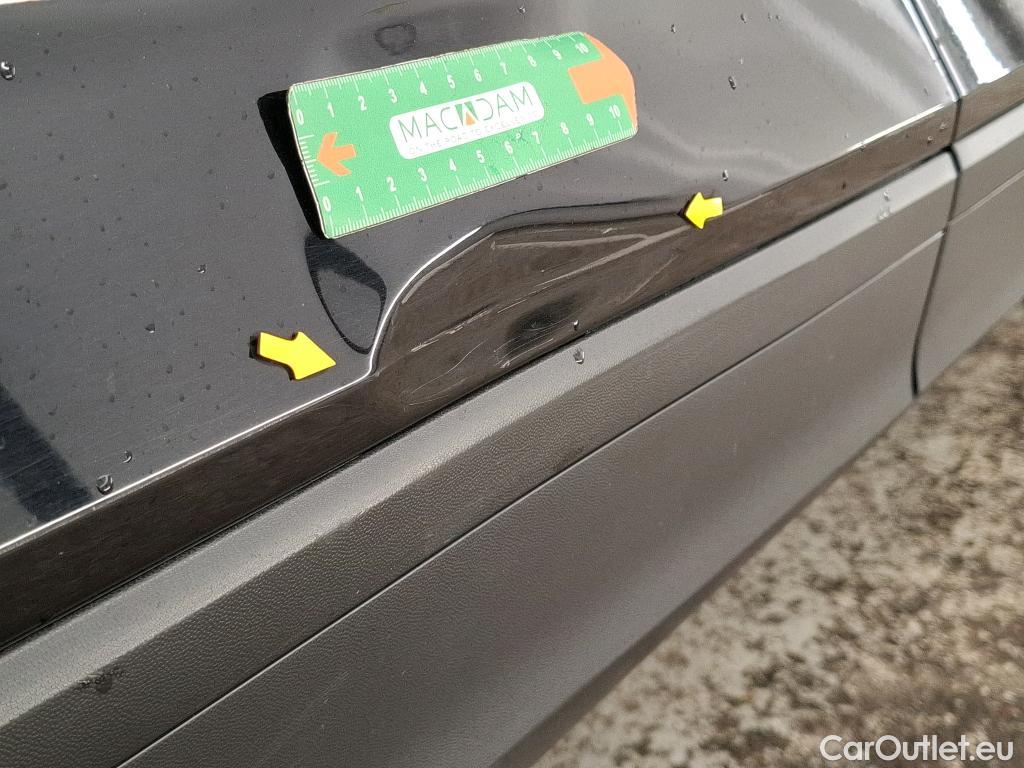  Volkswagen  T-ROC VOLKSWAGEN  / 2017 / 5P / SUV 1.5 TSI 150 EVO LOUNGE BUSINESS DSG7 #5