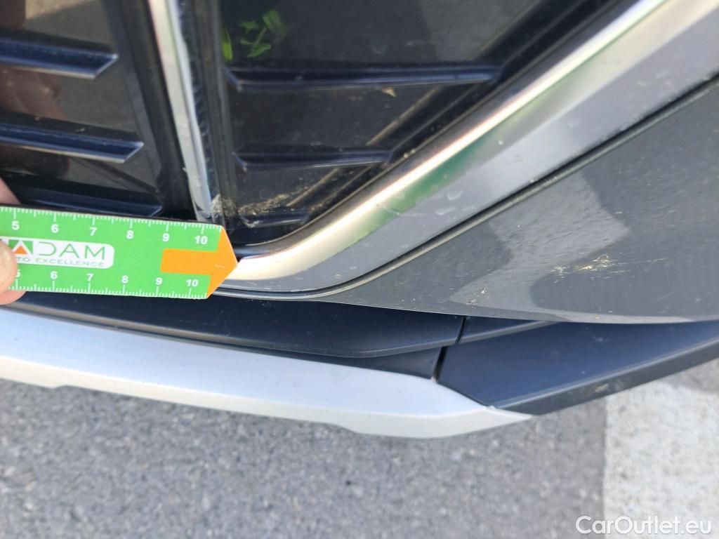  Audi  Q3 AUDI  / 2018 / 5P / todoterreno 40 TFSI 140kW S tronic Quattro Advanced #18