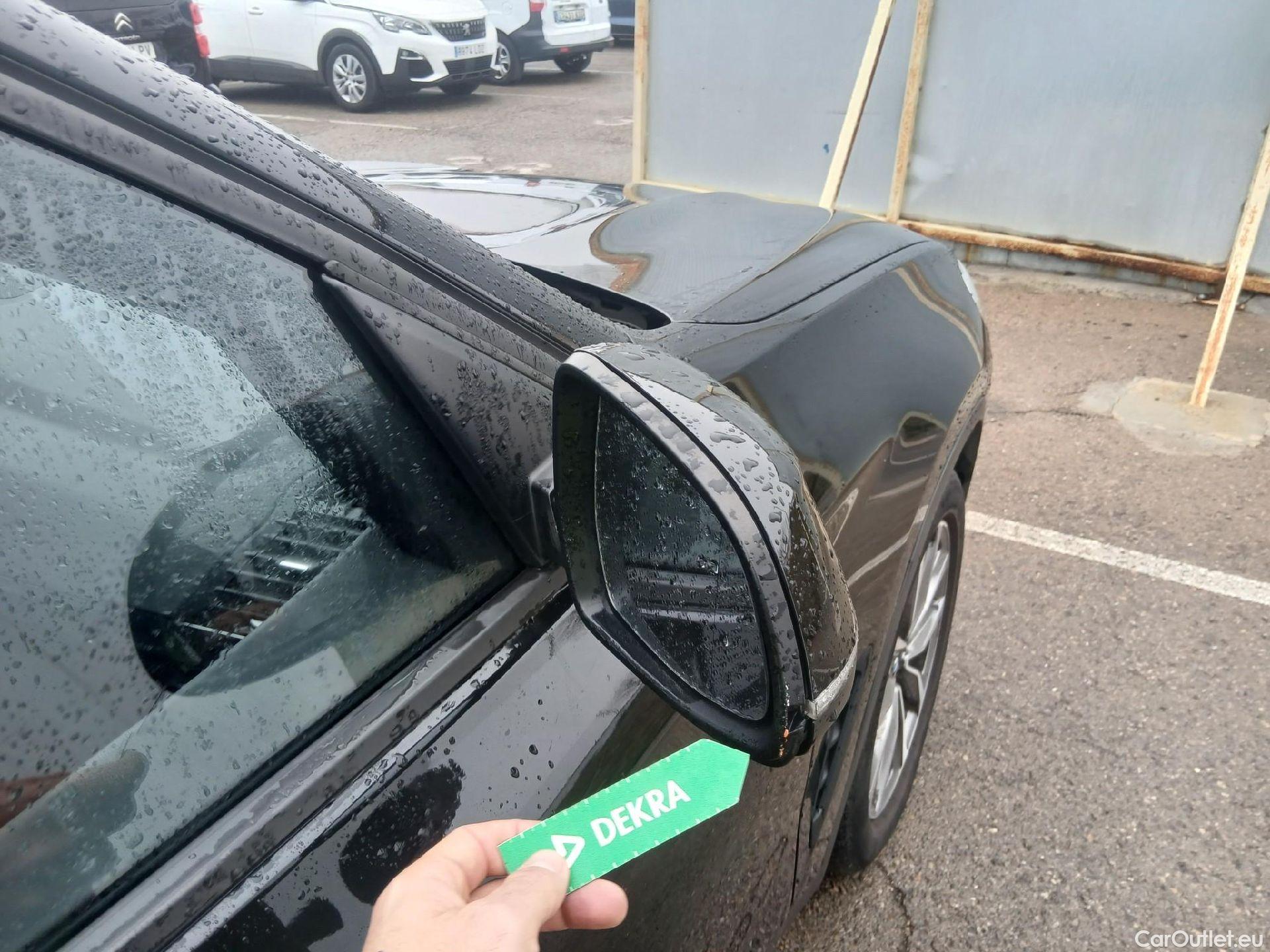  Bmw  X3 BMW  / 2017 / 5P / todoterreno xDrive20d (AC2) #44