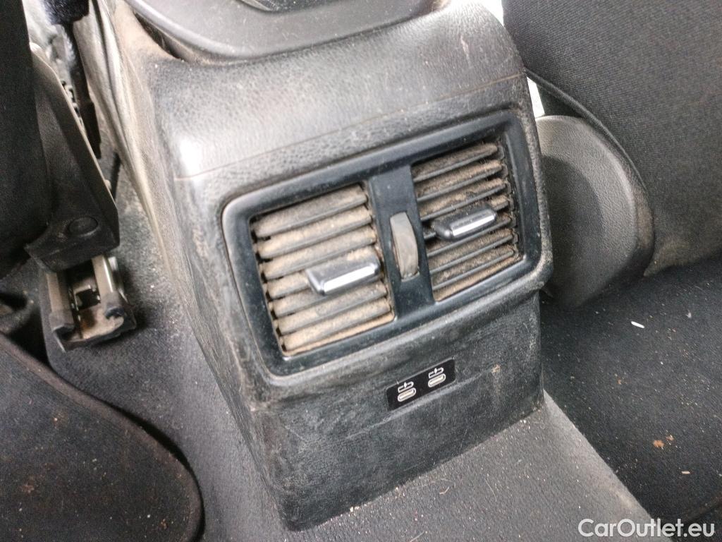  Bmw  X1 BMW  / 2019 / 5P / todoterreno sDrive18dA Business #17