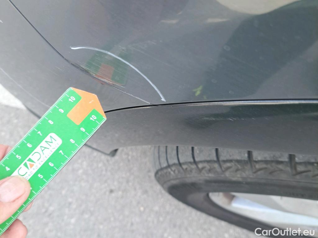  Audi  Q3 AUDI  / 2018 / 5P / todoterreno 40 TFSI 140kW S tronic Quattro Advanced #12