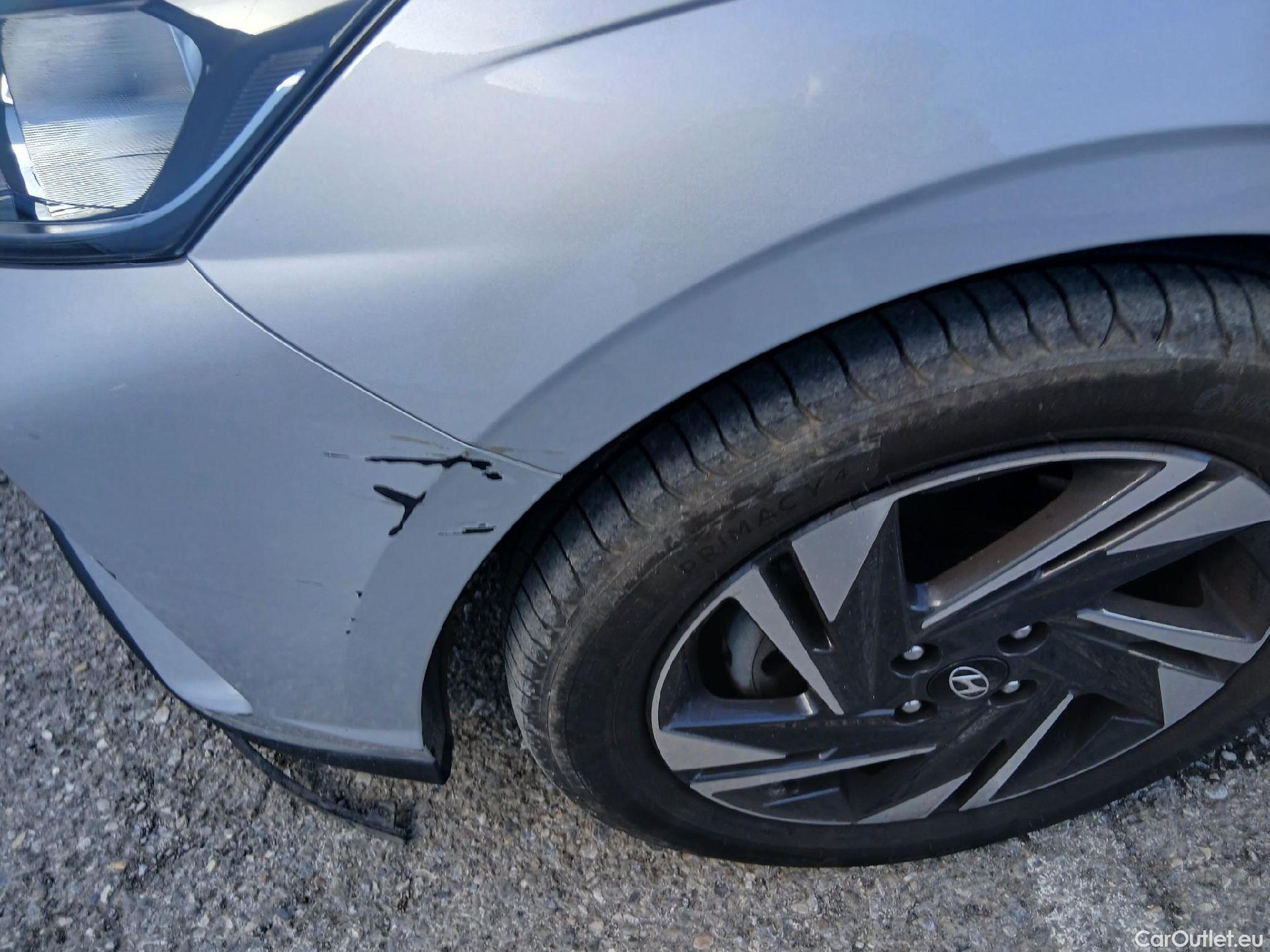  Hyundai  i20 HYUNDAI  / 2020 / 5P / berlina con portón 1.0 TGDI 74kW (100CV) Klass #3