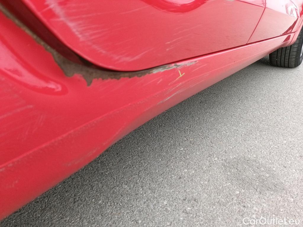  Hyundai  i10 HYUNDAI  / 2020 / 5P / berlina con portón 1.0 Klass #10