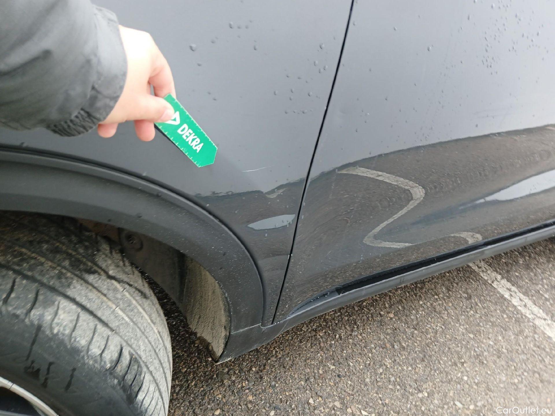  KIA  Sportage KIA  1.6MHEV Drive 100kW(136CV) 4x2(Crist Tintados)(CX) #19