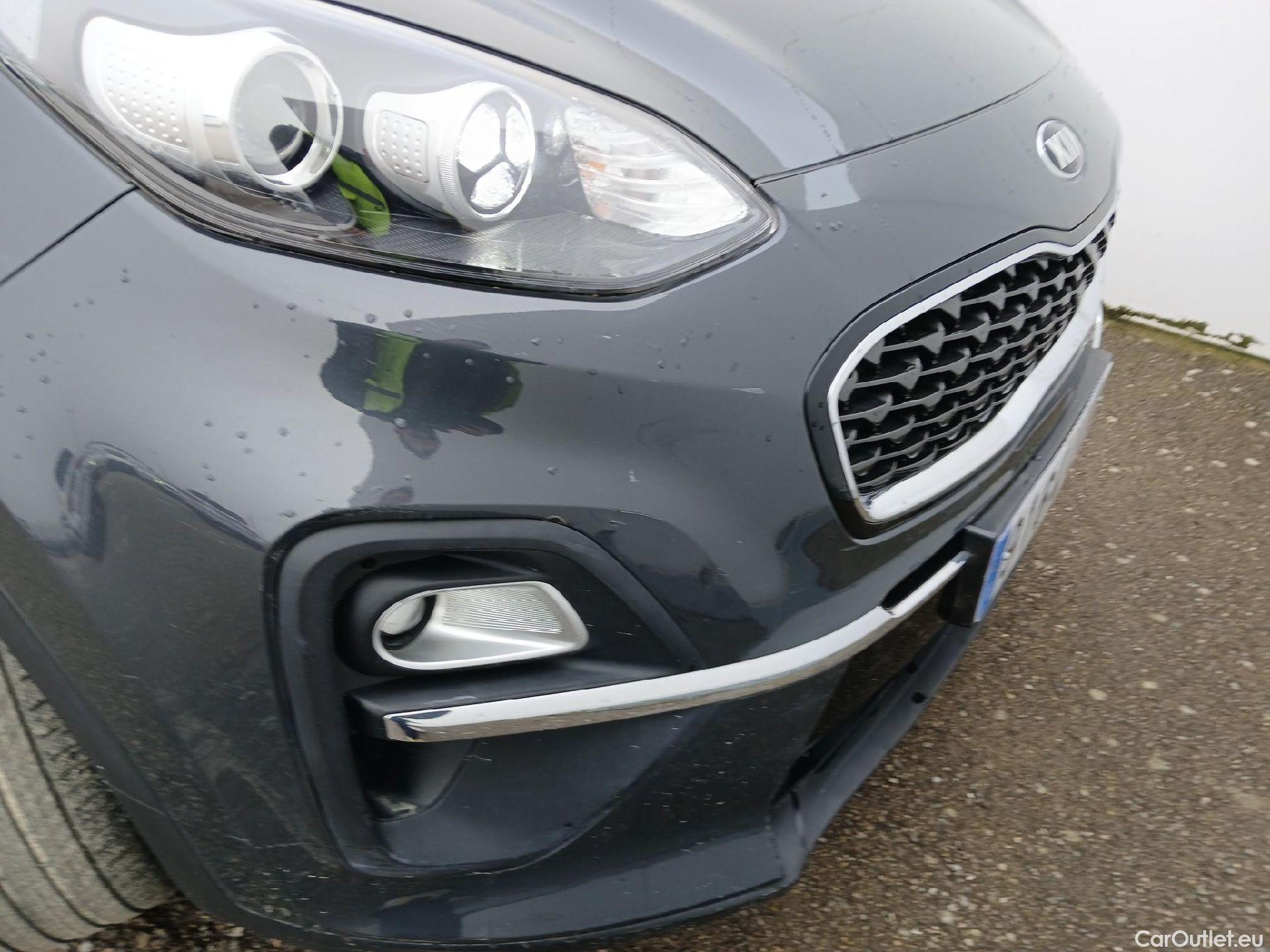  KIA  Sportage KIA  1.6MHEV Drive 100kW(136CV) 4x2(Crist Tintados)(CX) #12