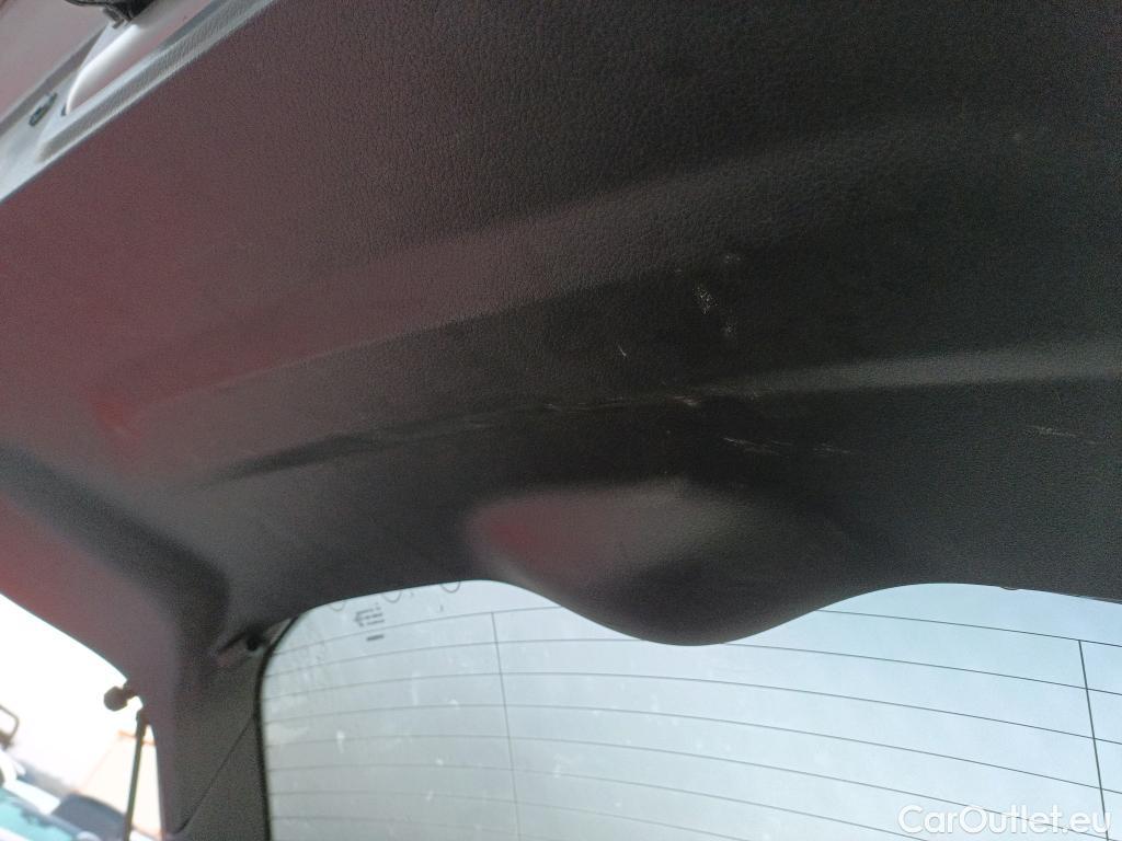  Nissan  Qashqai NISSAN  / 2017 / 5P / todoterreno DIG-T 103 kW (140 CV) E6D ACENTA #16