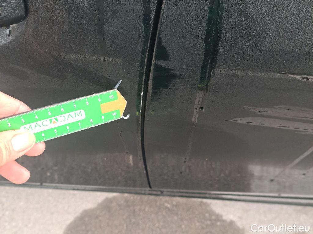  Mercedes  A-Klasse MERCEDES-BENZ Clase A / 2018 / 5P / berlina con portón A 180 d (AC) #12