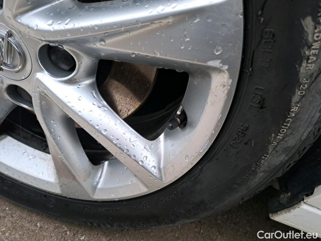  Opel  Corsa OPEL  1.2T XHL 74kW (100CV) Elegance #26