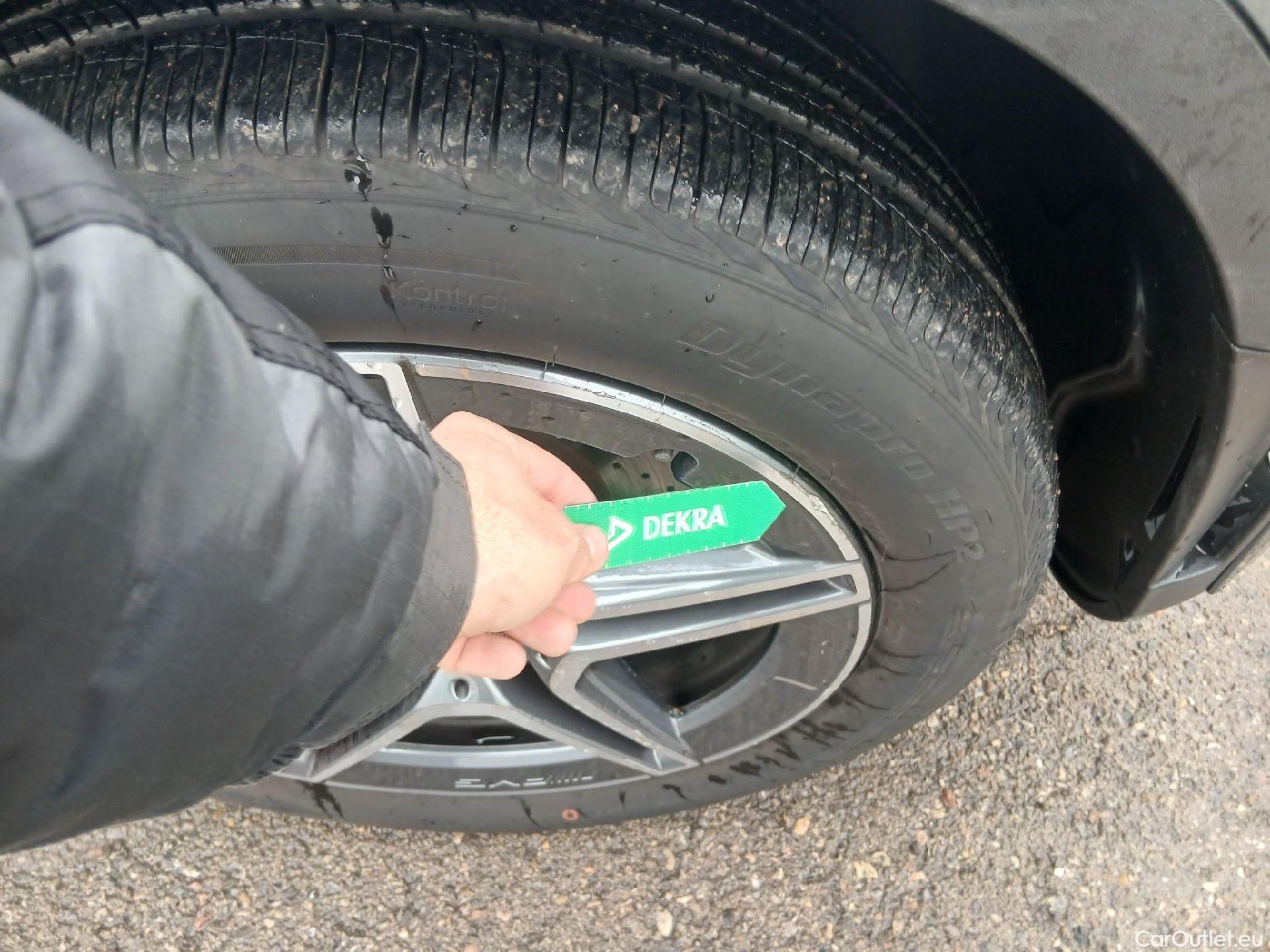  Mercedes  G-Klasee MERCEDES-BENZ Clase GLC / 2019 / 5P / todoterreno GLC 300 de 4MATIC #20