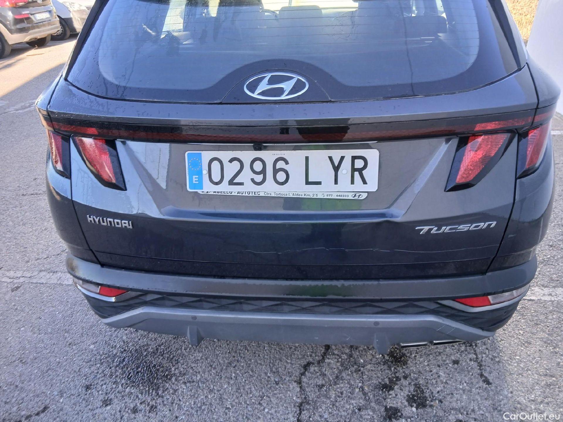  Hyundai  Tucson HYUNDAI  / 2020 / 5P / todoterreno 1.6 CRDI 85kW (115CV) Maxx #11