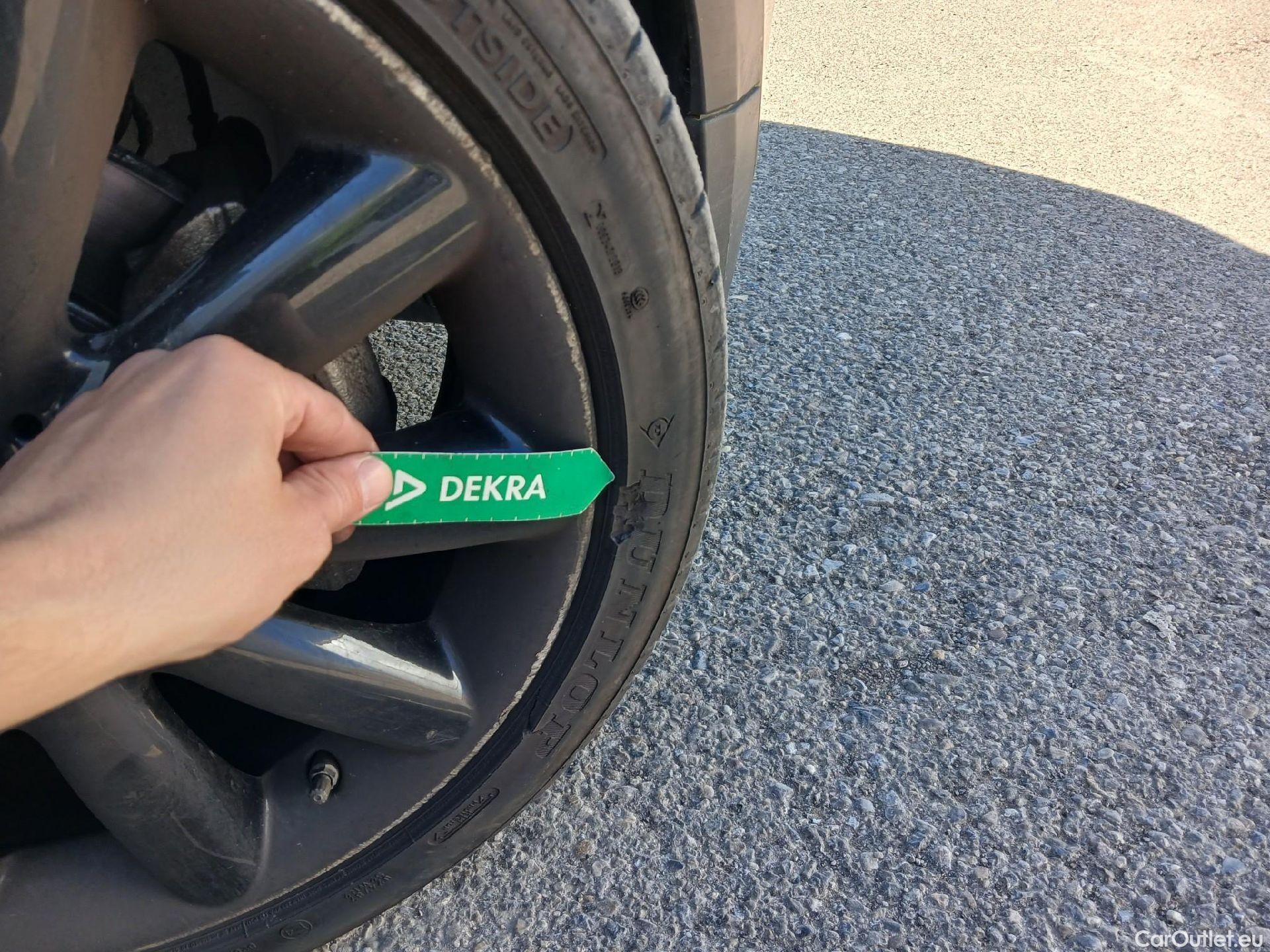  Mini  Cooper MINI MINI / 2014 / 3P / berlina con portón  #47