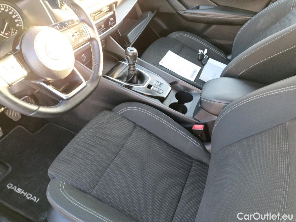  Nissan  Qashqai NISSAN  / 2021 / 5P / todoterreno DIG-T 103kW (140CV) mHEV 4x2 Acenta #21
