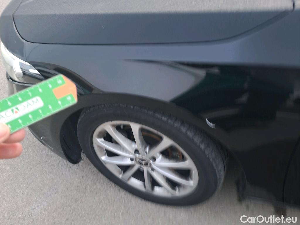  Mercedes  A-Klasse MERCEDES-BENZ Clase A / 2018 / 5P / berlina con portón A 180 d (AC) #19