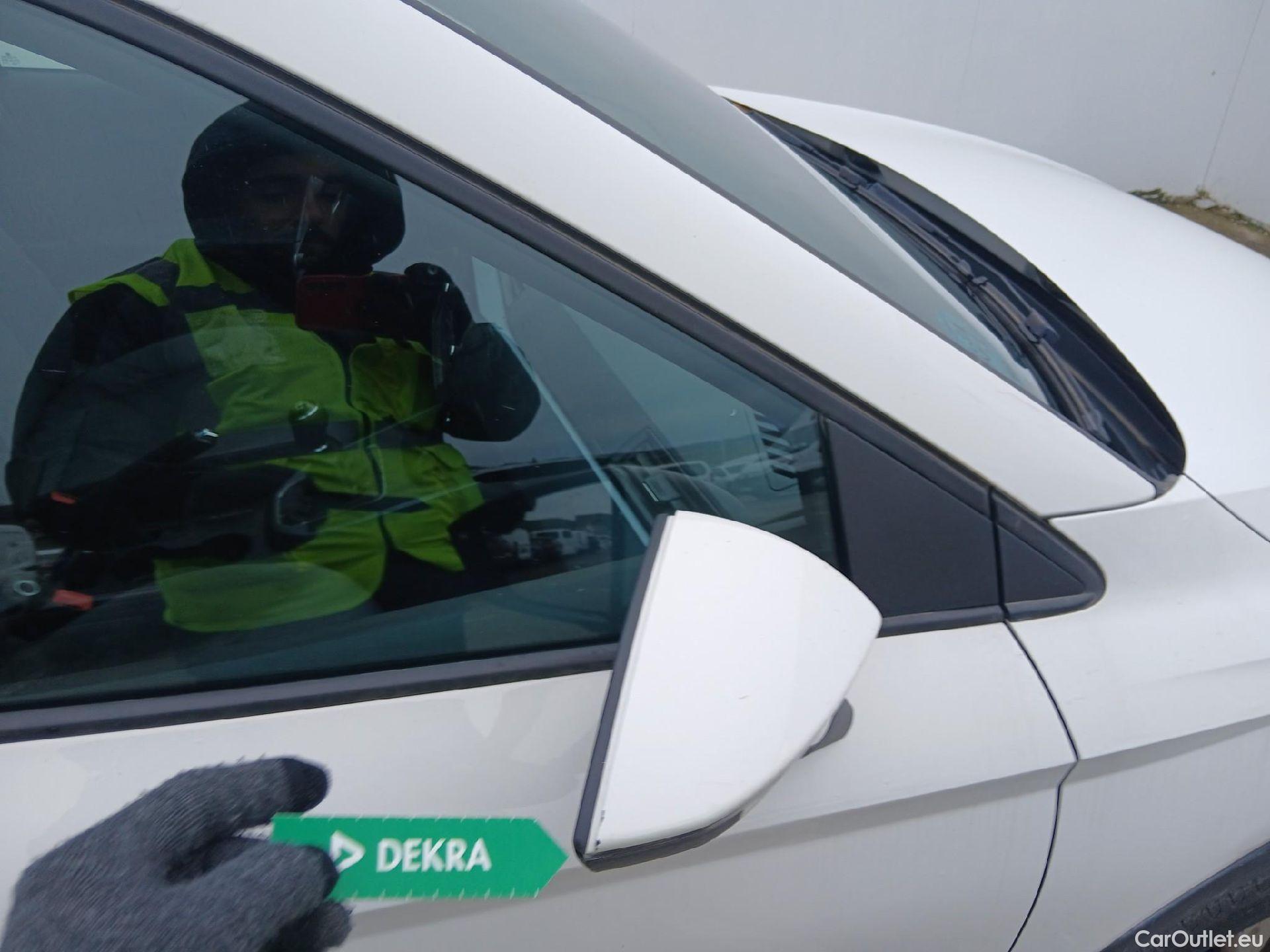  Seat  Arona SEAT  / 2017 / 5P / todoterreno 1.0 TSI 70kW (95CV) Style Edition Eco (CX) #40