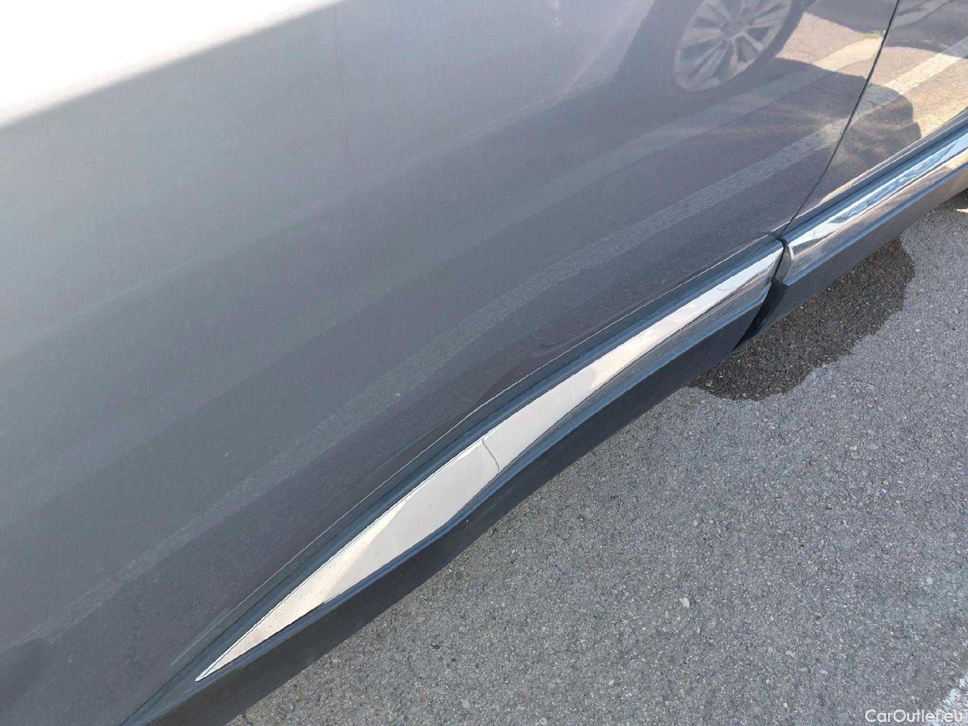  Peugeot  5008 PEUGEOT  / 2020 / 5P / todoterreno 1.2 PureTech 96KW S&S GT EAT8 #20