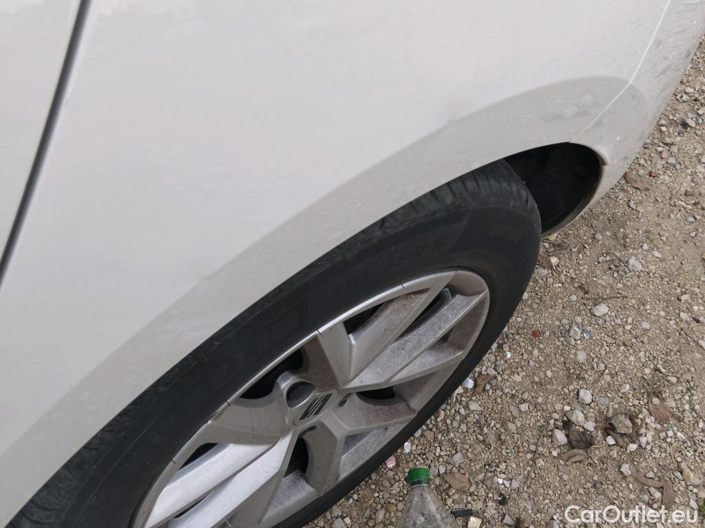  Land Rover  Discovery SEAT Nuevo León / 2020 / 5P / berlina con portón 2.0 TDI 85kW S&S Style Go(SP) #9